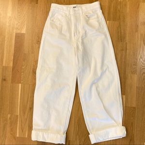 UNIQLO U SS 2020 WIDE-FIT CURVED JEANS